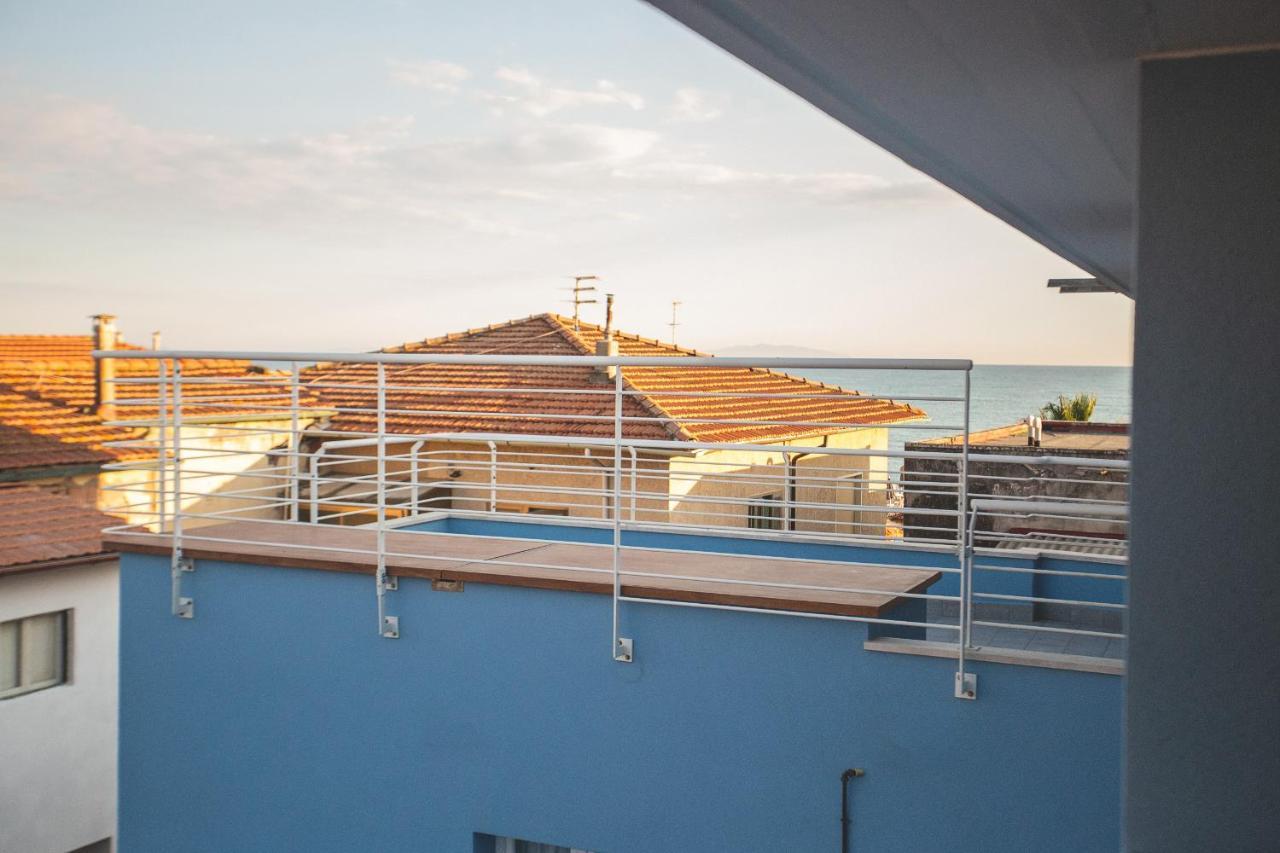 Via Siena 4 - Suites & Rooms Marina di Cecina Exterior photo